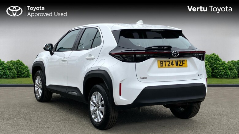 Toyota Yaris Cross 1.5 Hybrid Icon 5dr CVT Hybrid Estate